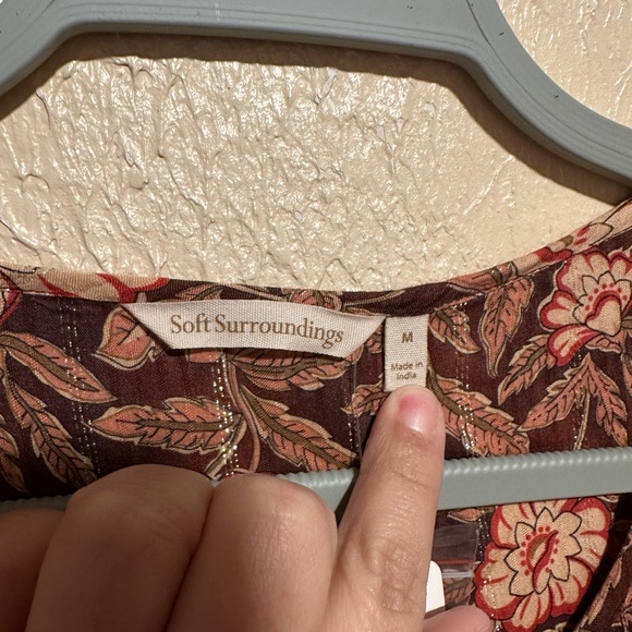 Soft Surroundings Floral Tunic Top Boho Size Medium Flute Sleeves - Picture 4 of 7